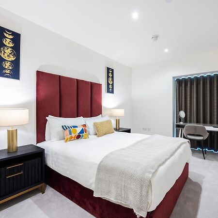 Austin David Apartments Royal Wharf London Eksteriør billede
