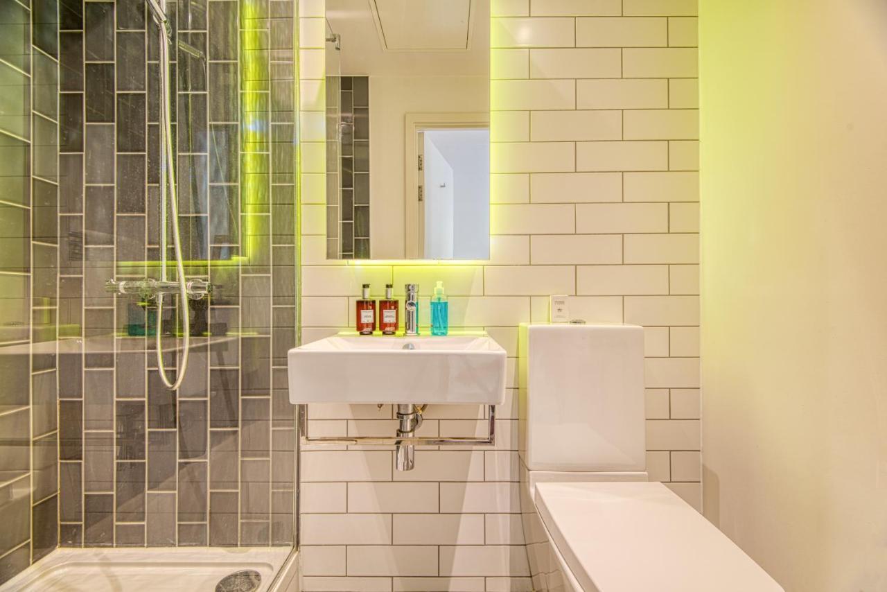 Austin David Apartments Royal Wharf London Eksteriør billede